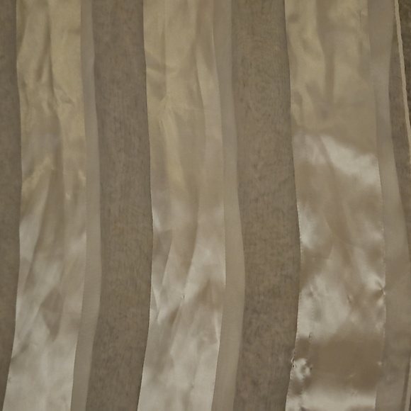 3/$30 GEORGE White Satin Chiffon Scarf - Picture 4 of 8